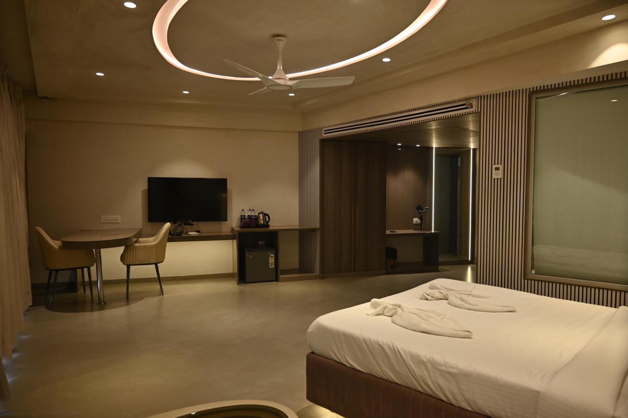 Kumar Resort By Turtle, Lonavala Luaran gambar