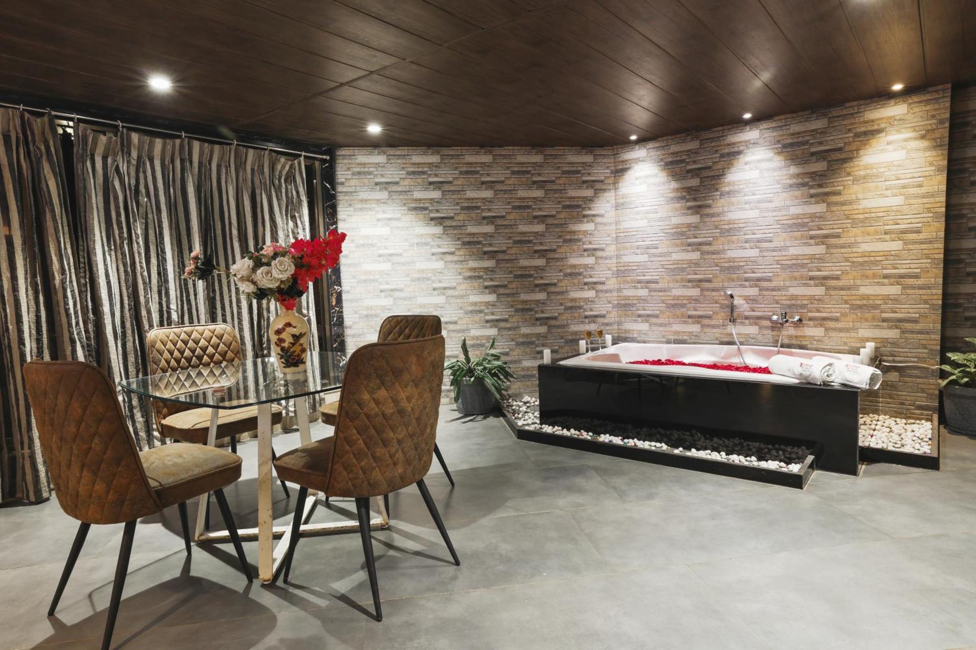 Kumar Resort By Turtle, Lonavala Luaran gambar